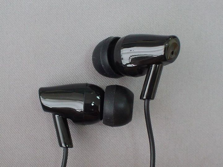 Earphone